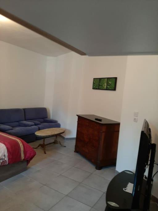 דירות קסטרה Confortable En Hyper Centre Parking Gratuit Dans La Rue Acces Avec Boite A Clee מראה חיצוני תמונה